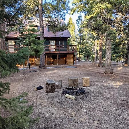 Pinewoods Resort And Rv Park Duck Creek Village Eksteriør billede